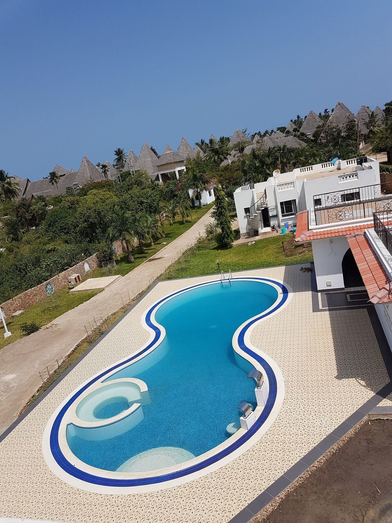 Queens Chateau Boutique Villa Diani Beach Bagian luar foto
